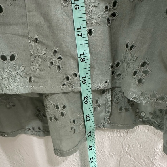 Hem & thread baby doll blouse L (NWT) - Picture 8 of 8